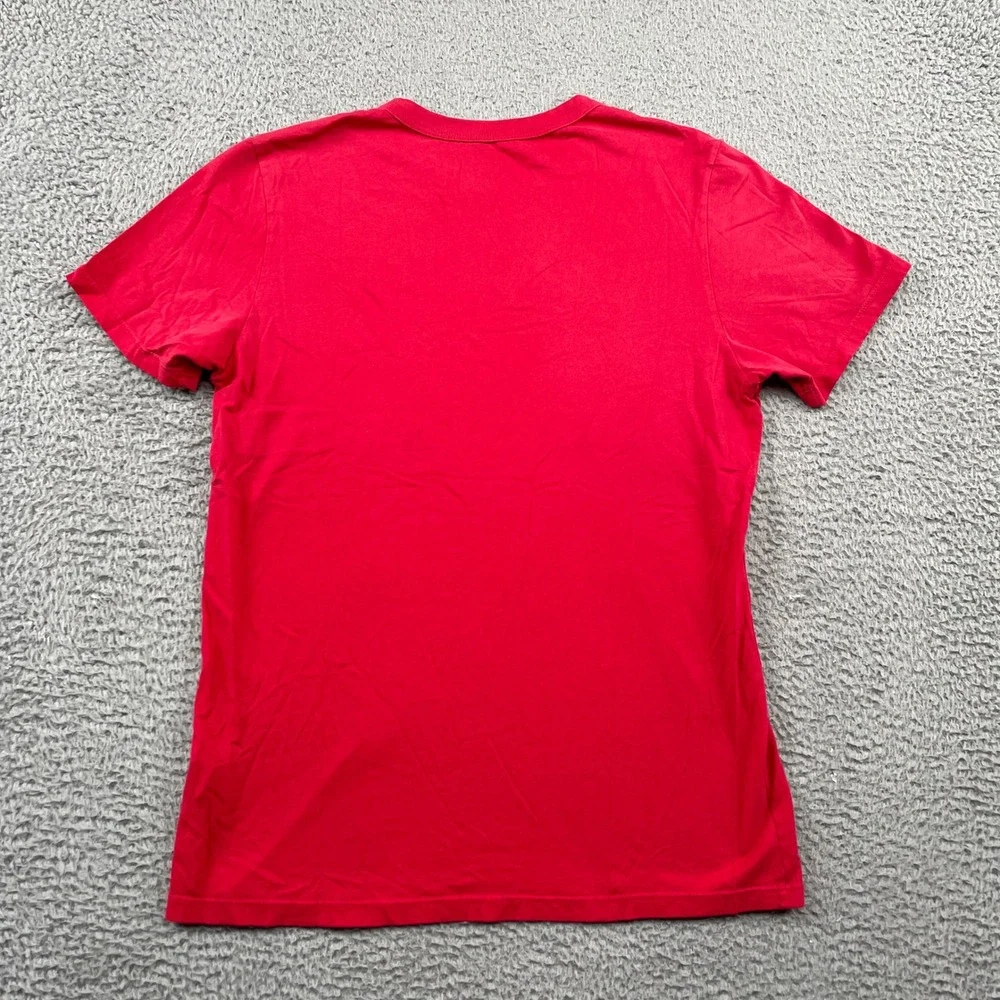 True Religion T-Shirt Mens Medium Red Graphic Logo Short Sleeve Cotton USA Made